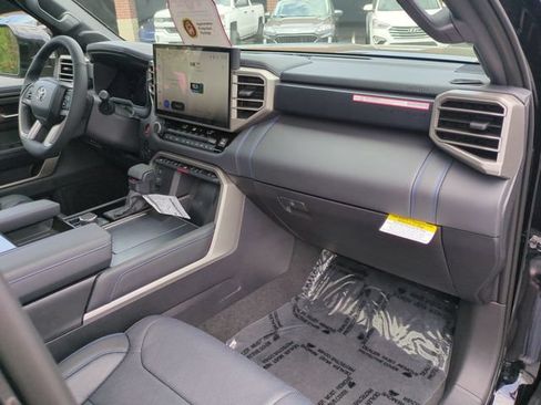 New 2026 Toyota Tundra Limited AWD/4WD image 31