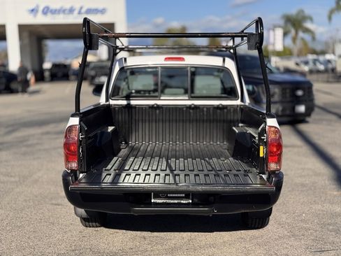 Used 2013 Toyota Tacoma 2WD Regular Cab image 13