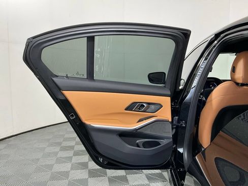 Used 2026 BMW 330i Sedan w/ Premium Package RWD image 25