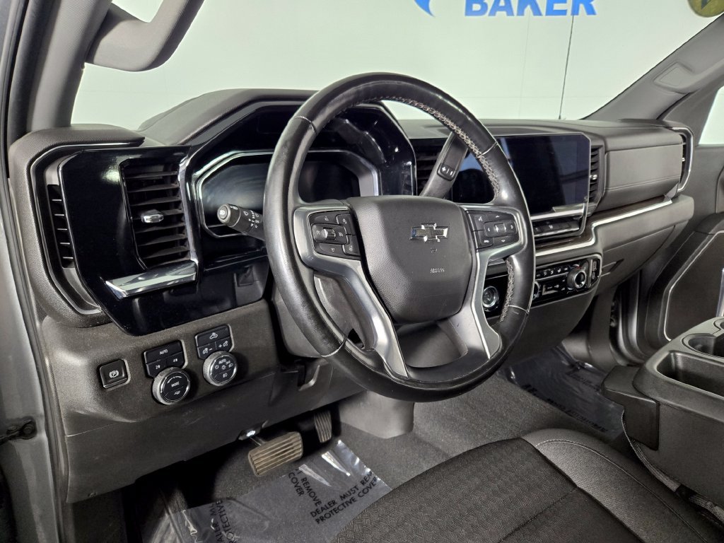 Certified 2023 Chevrolet Silverado 1500 RST AWD/4WD image 18