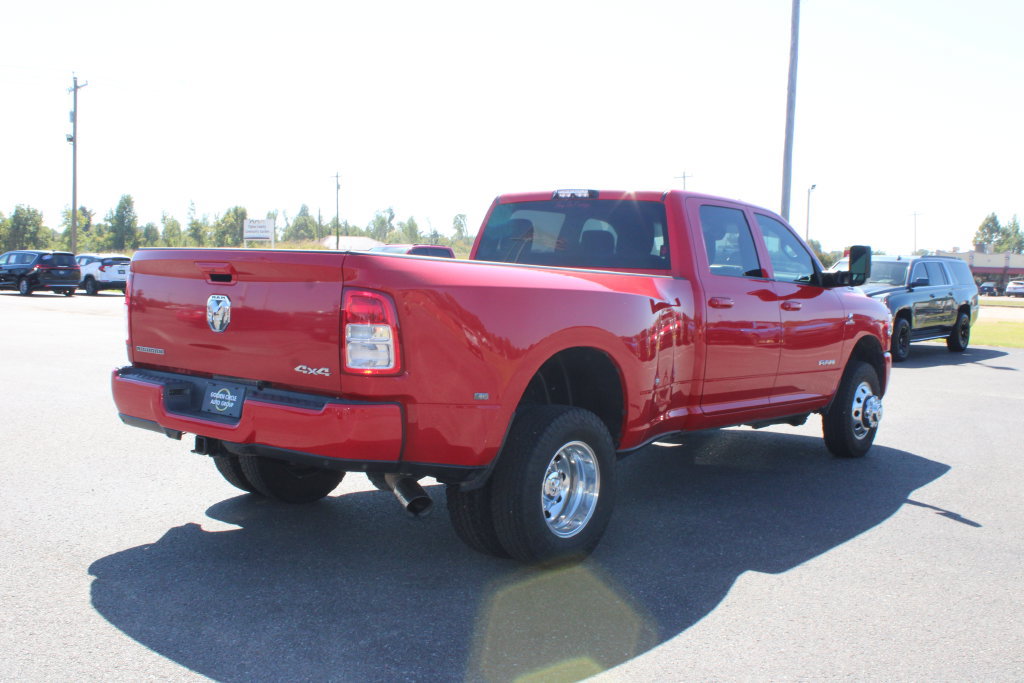 Used 2021 RAM 3500 Big Horn w/ Level 1 Equipment Group AWD/4WD image 9