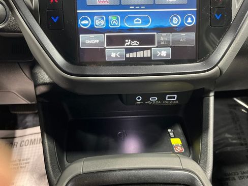 Certified 2025 Subaru Crosstrek 2.5i Limited w/ Crosstrek Mirror Package AWD/4WD image 28
