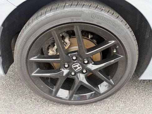 Used 2025 Honda Civic Sport image 33