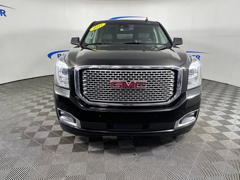 Used 2017 GMC Yukon XL Denali w/ Open Road Package AWD/4WD image 9