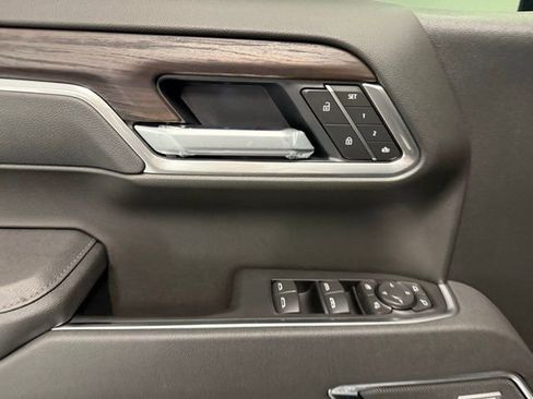 New 2026 GMC Sierra 1500 SLT w/ SLT Premium Plus Package image 14