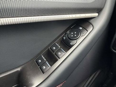 New 2026 Ford Explorer ST-Line w/ ST-Line Street Pack image 16