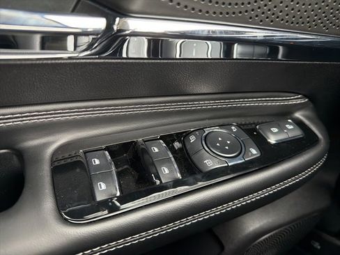 New 2026 Lincoln Corsair Premiere image 17