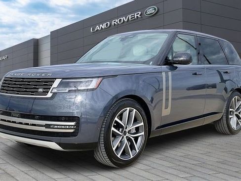 New 2026 Land Rover Range Rover SE image 1
