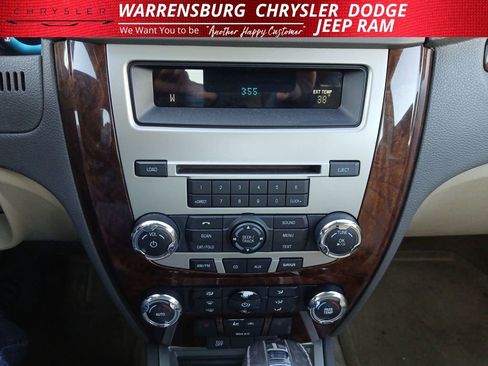 Used 2012 Ford Fusion SEL image 16