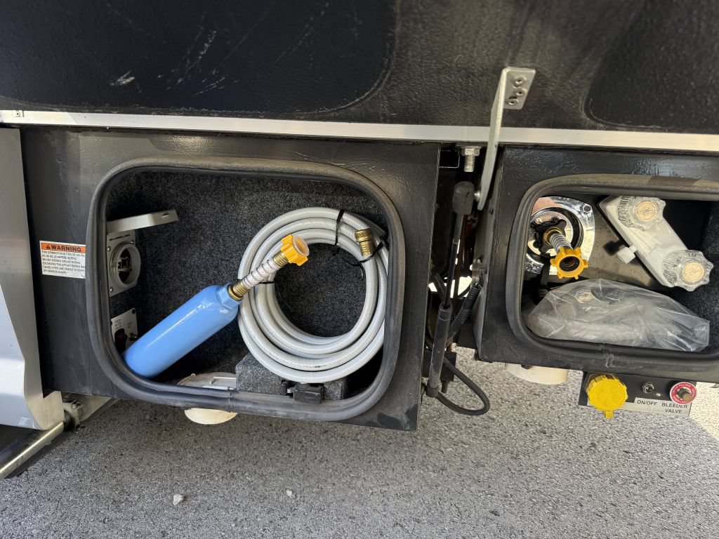Used 2020 Mercedes-Benz Sprinter 3500 image 10