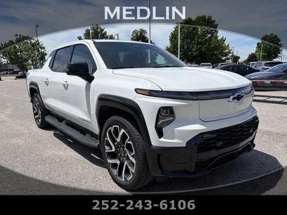 Used 2025 Chevrolet Silverado EV RST