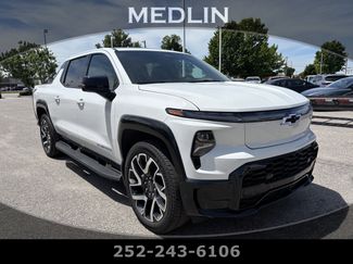 Used 2025 Chevrolet Silverado EV RST AWD/4WD video 1