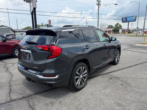 Used 2018 GMC Terrain Denali w/ Advanced Safety Package AWD/4WD image 6