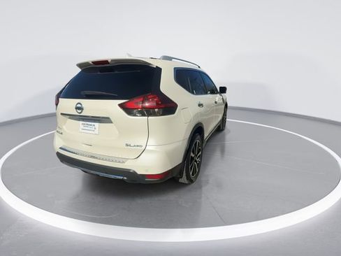 Used 2019 Nissan Rogue SL image 8