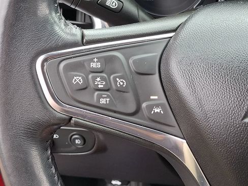 Used 2020 Chevrolet Equinox LT FWD image 24
