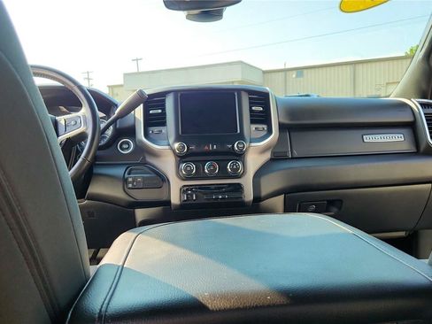 Used 2024 RAM 2500 Big Horn AWD/4WD image 15