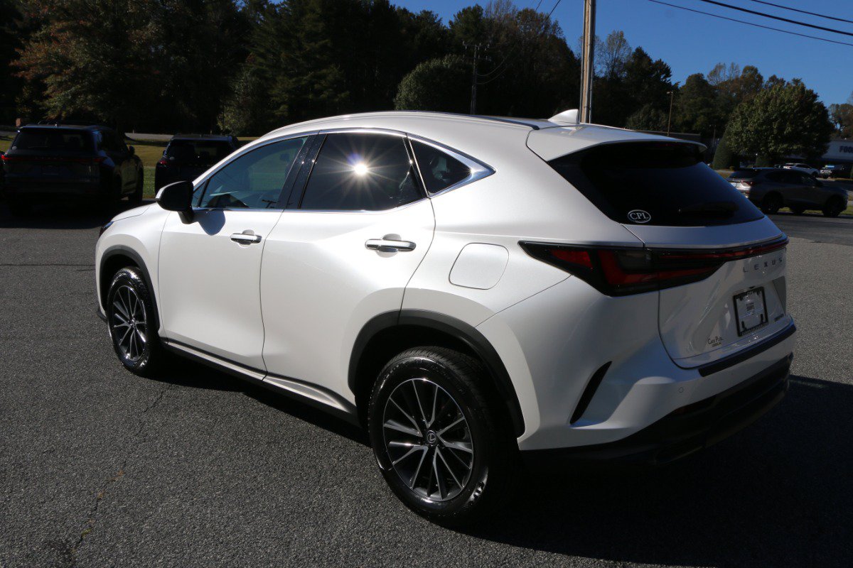 Used 2024 Lexus NX 250 FWD w/ Cold Area Package image 3