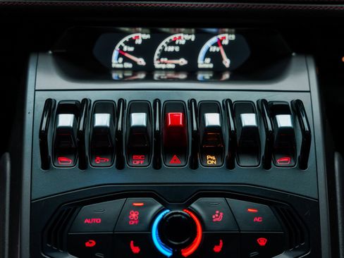 Used 2015 Lamborghini Huracan LP 610-4 image 60