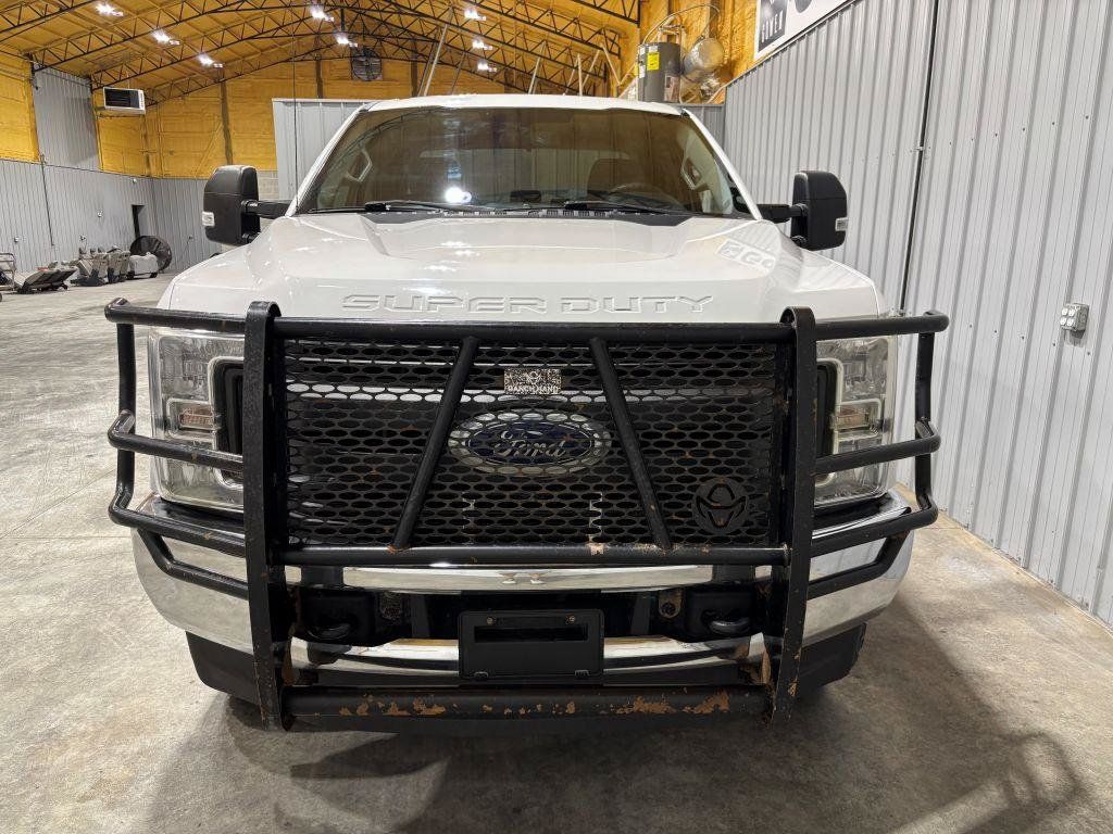 Used 2018 Ford F250 XL w/ Power Equipment Group AWD/4WD image 7
