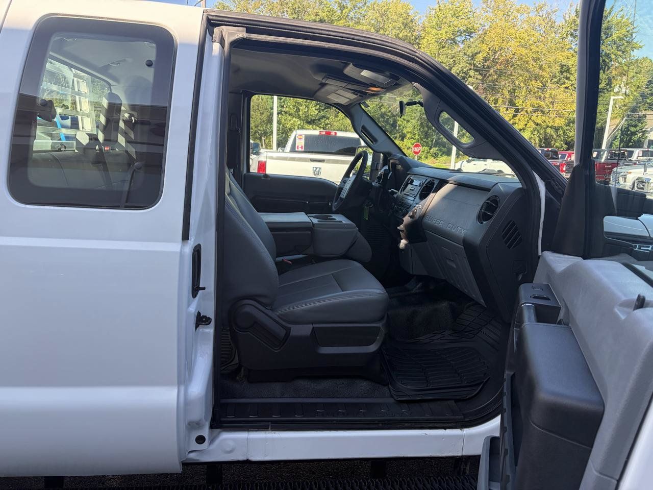Used 2015 Ford F350 XL AWD/4WD image 30