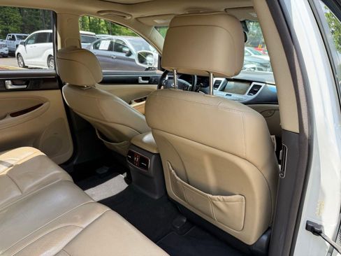 Used 2012 Hyundai Genesis 3.8 w/ Premium Pkg RWD image 25