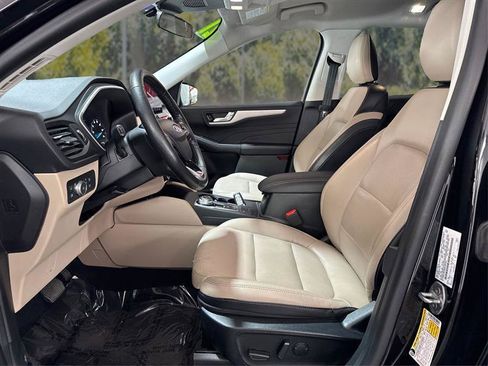 Used 2021 Ford Escape SEL AWD/4WD image 9