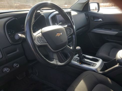 Used 2019 Chevrolet Colorado LT w/ LT Convenience Package image 13