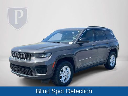 Certified 2025 Jeep Grand Cherokee Laredo w/ Trailer Tow Package image 5