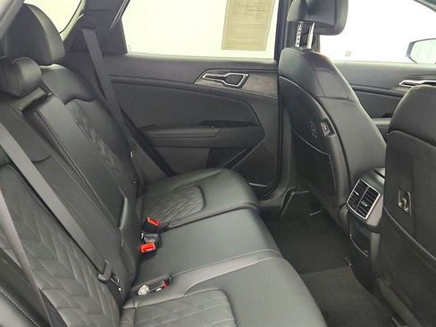 Used 2025 Kia Sportage X-Line AWD/4WD image 22