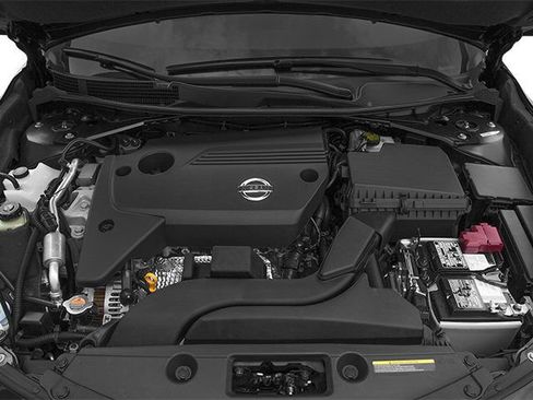 Used 2013 Nissan Altima 2.5 S FWD image 16
