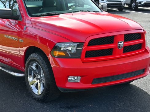 Used 2012 RAM 1500 Express image 24