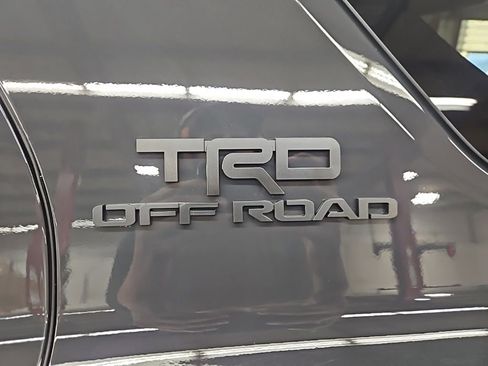 New 2025 Toyota 4Runner TRD Off-Road Premium image 31