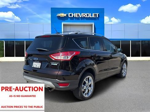 Used 2013 Ford Escape Titanium w/ Class II Trailer Tow Pkg FWD image 3