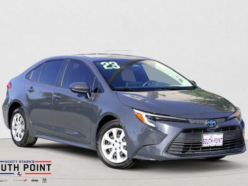 Used 2023 Toyota Corolla LE FWD image 1