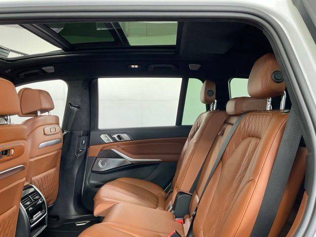 Used 2023 BMW X7 M60i w/ Executive Package AWD/4WD image 36