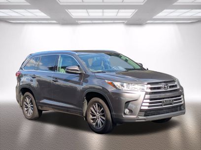 Certified 2018 Toyota Highlander XLE