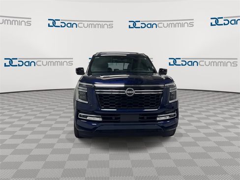 Used 2025 Nissan Armada Platinum Reserve image 3