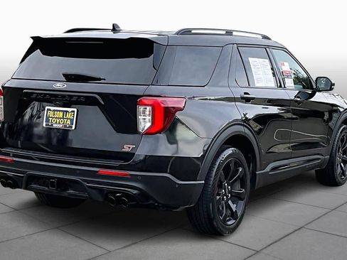 Used 2020 Ford Explorer ST w/ ST Street Pack image 12