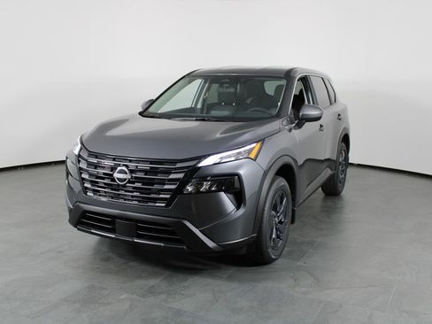 New 2026 Nissan Rogue SV image 2