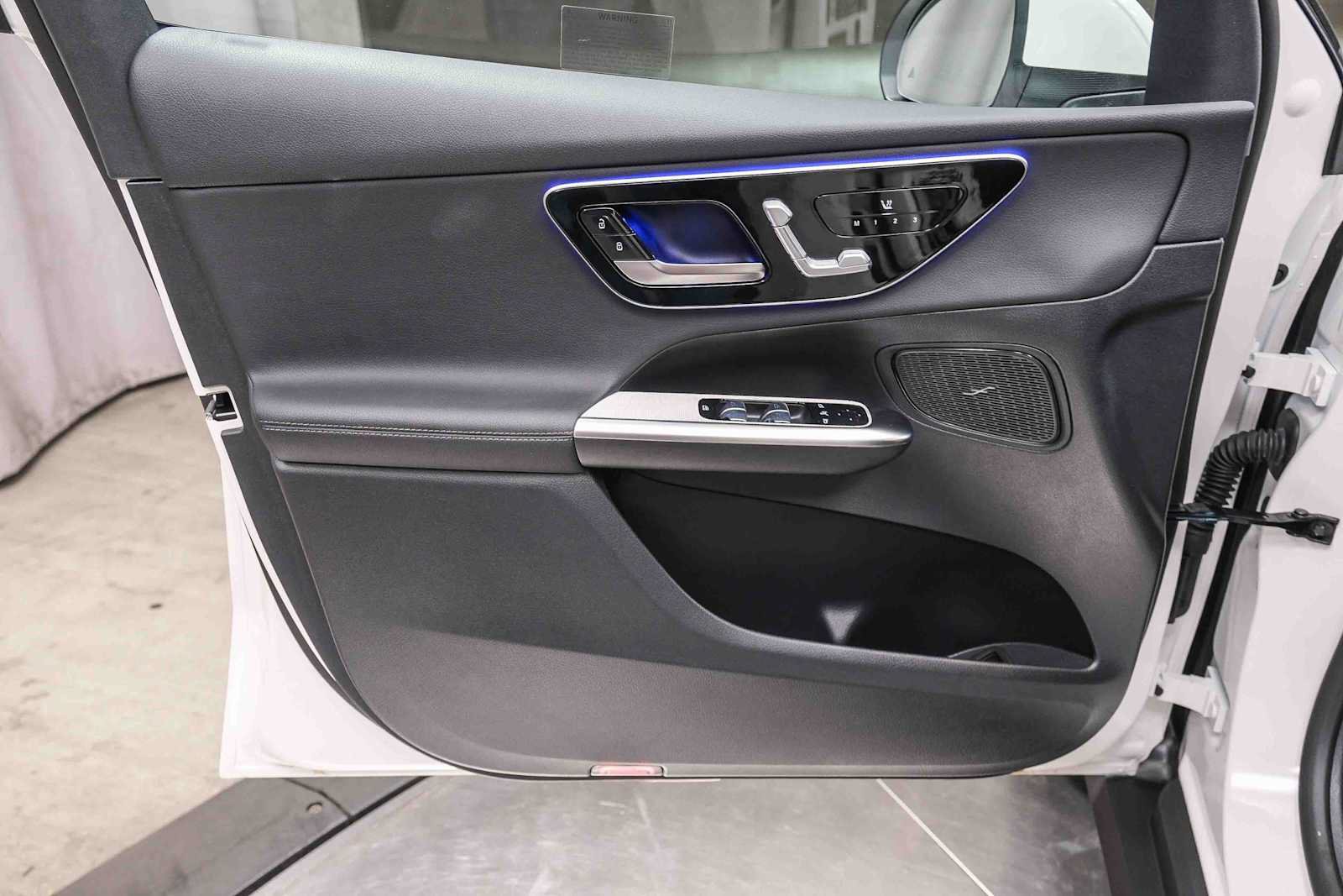 Certified 2026 Mercedes-Benz GLC 300 image 27