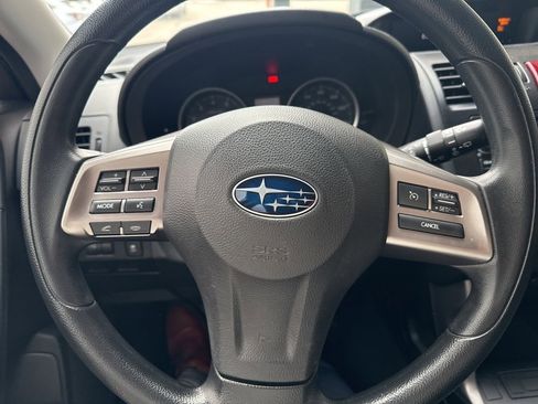Used 2014 Subaru Forester 2.5i image 15
