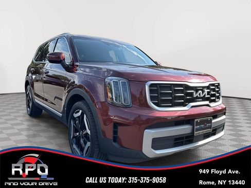 Used 2023 Kia Telluride S w/ S Sunroof Package AWD/4WD image 7