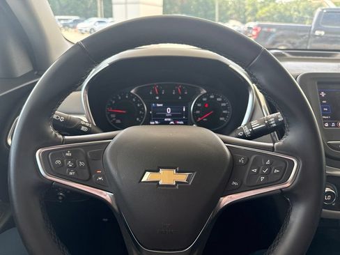Used 2024 Chevrolet Equinox LT FWD image 27