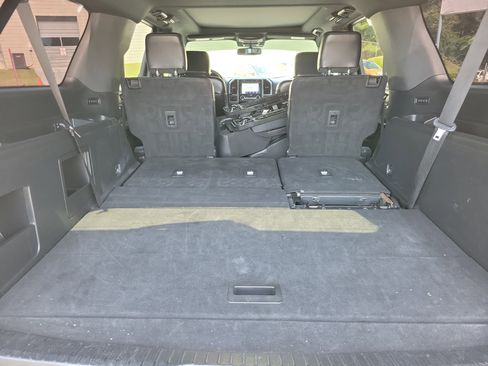 Used 2021 Ford Expedition Max XLT RWD image 12