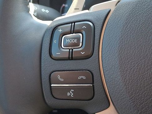 Used 2019 Lexus IS 300 AWD w/ Navigation Package image 21