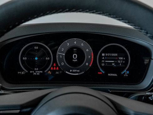 Certified 2024 Porsche Cayenne image 26