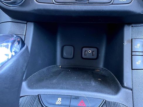 Used 2018 GMC Acadia SLT image 31