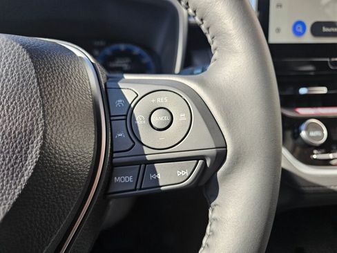 New 2026 Toyota Corolla Cross XLE image 15