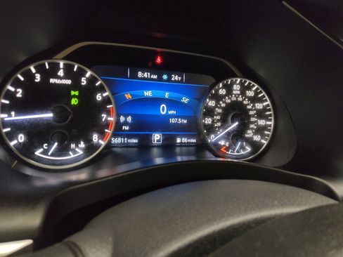 Used 2016 Nissan Murano SV image 23