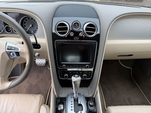 Used 2014 Bentley Continental GT image 4